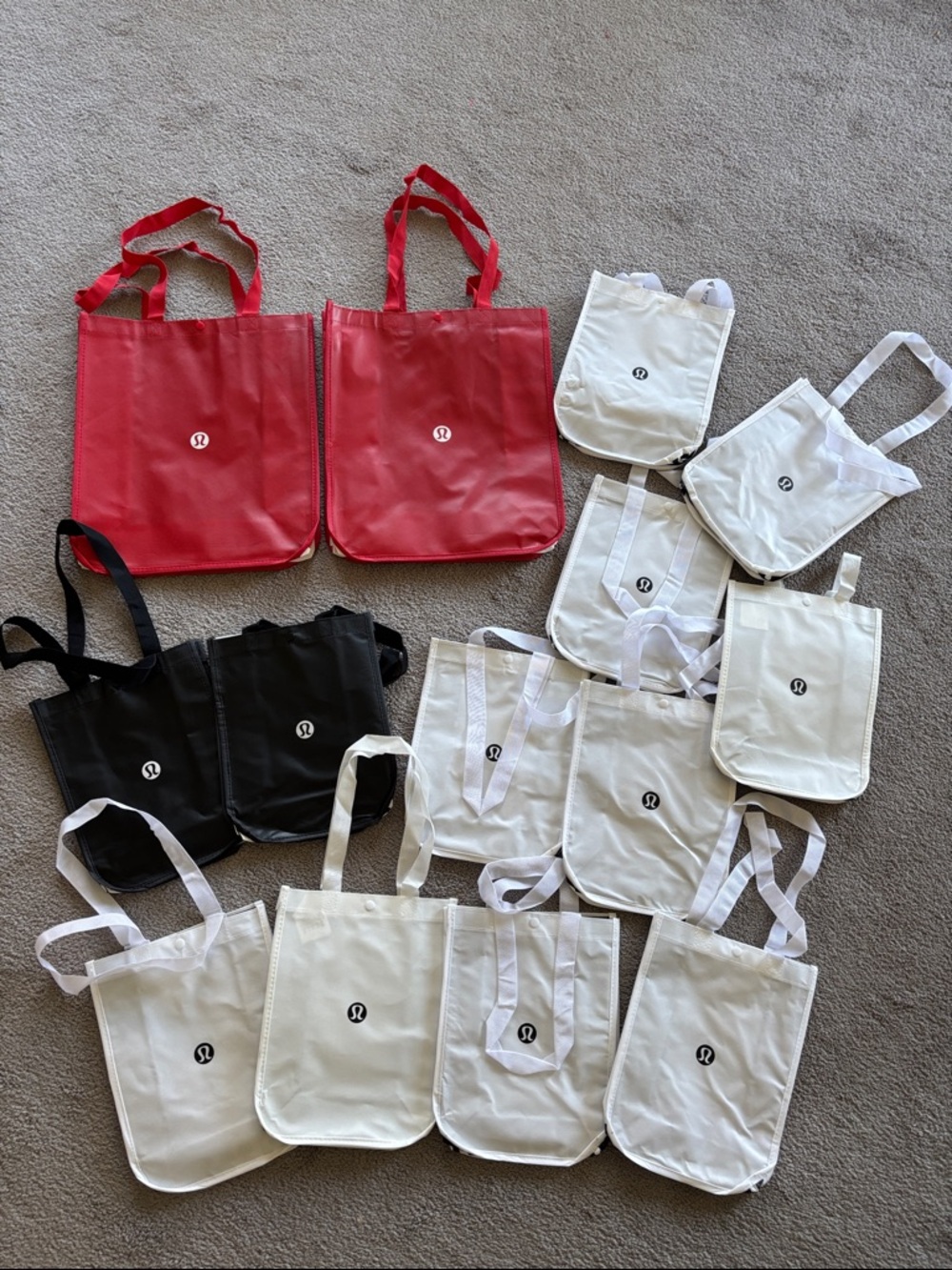 lululemon athletica Tote Lot in Red, Black, and White